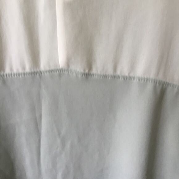 Light Gray Two-Tone Short-Sleeve Sheer Top - Picture 10 of 12